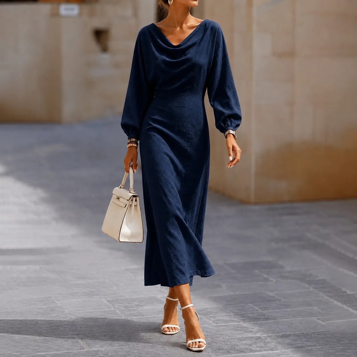 Elegant Long-sleeved Turtleneck Maxi Dress
