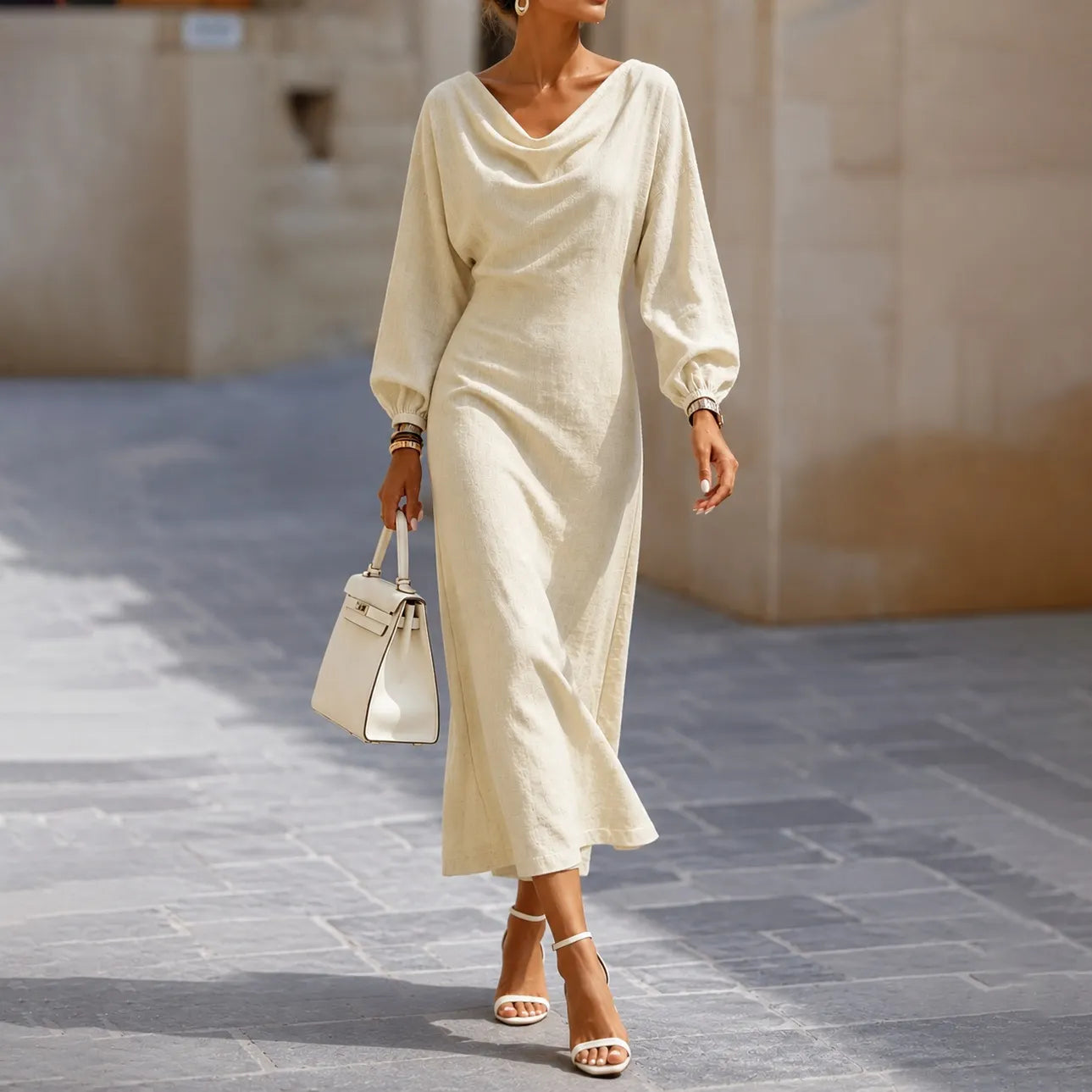 Elegant Long-sleeved Turtleneck Maxi Dress