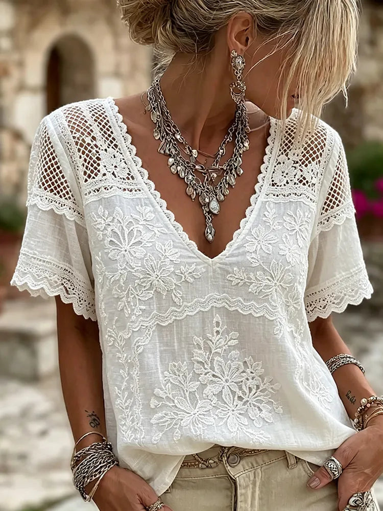 Women's Vintage Flowers Embroidery V-neck Short Sleeve Linen Blend T-shirt