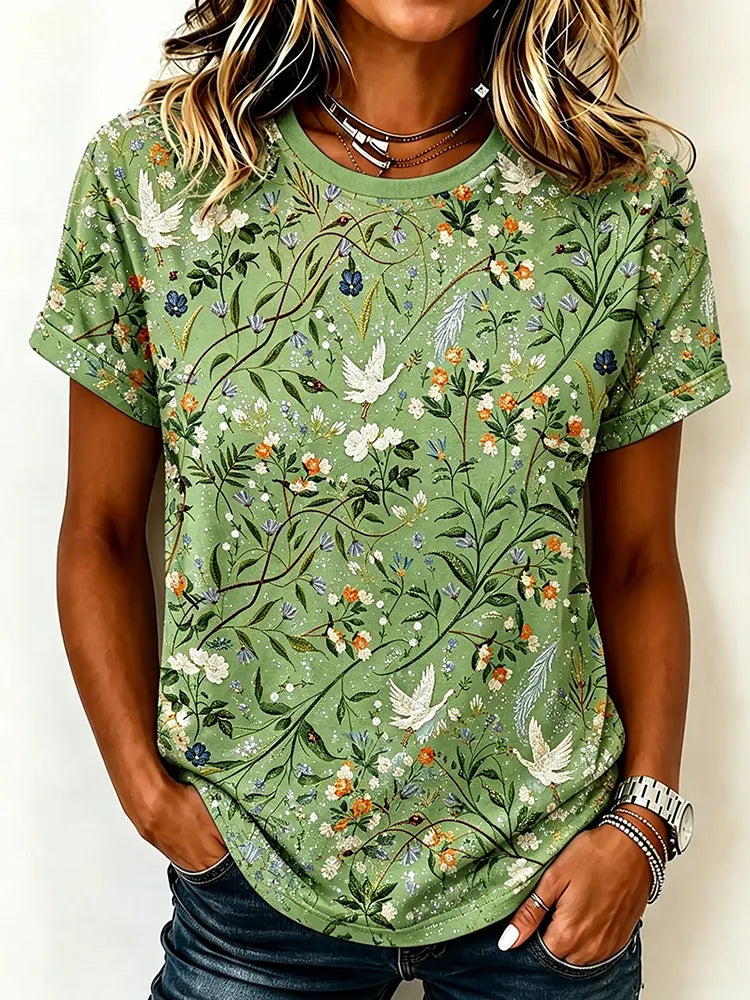 Women's Retro Floral Embroidery Short-sleeve Casual T-shirt
